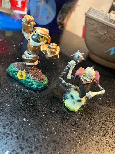Grilla Drilla e Ghost Roaster Skylanders