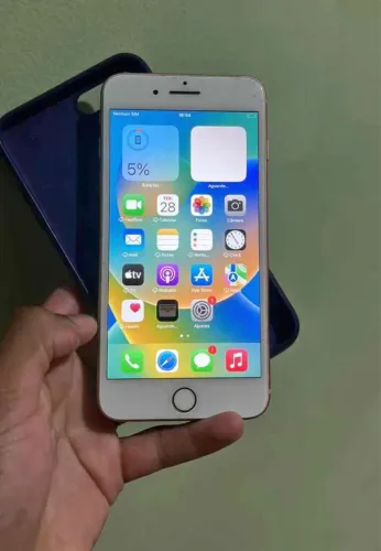 iPhone 8 Plus 