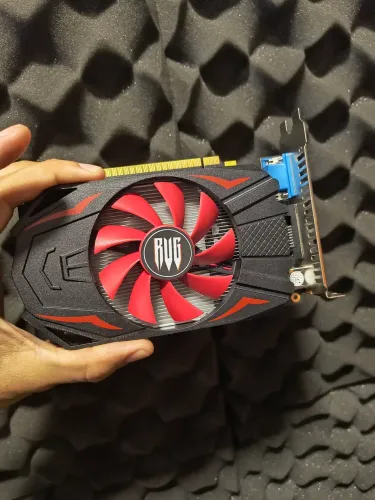 Placa de vídeo Nvidea GT 740 2gb Ddr5