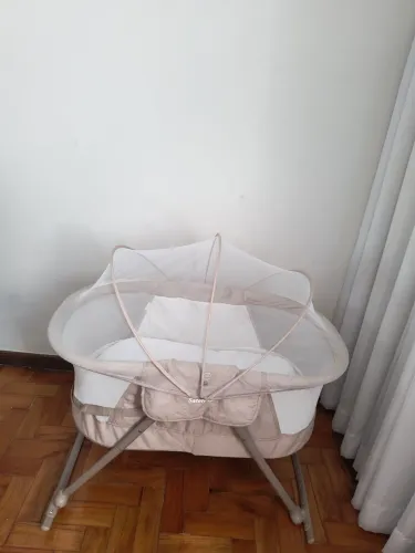 Vendo berço safety 1st