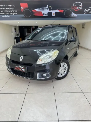 Renault Sandero Privilège Hi-flex 1.6 16V 5P AUT 2013