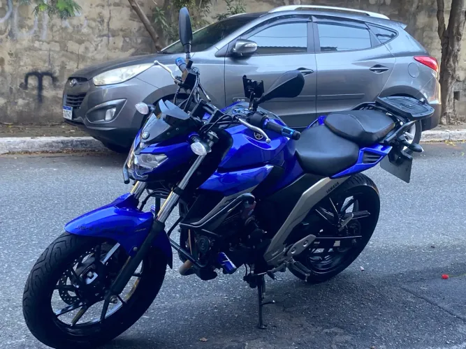 Fazer 250