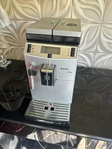 Cafeteira Maq Café Expresso Saeco Lirika