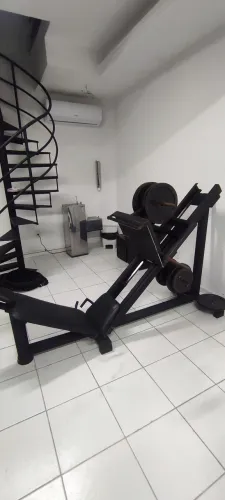 Aparelhos de musculação 