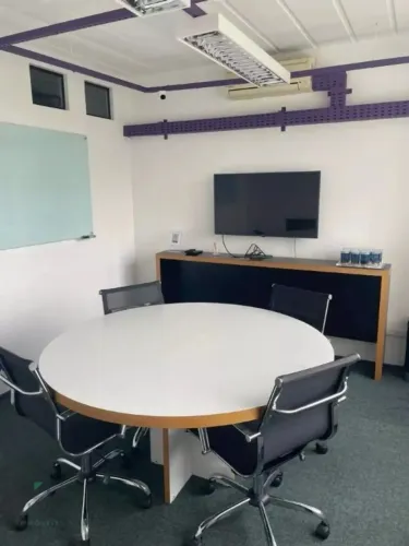 Sala Comercial à Venda e Aluguel na Berrini