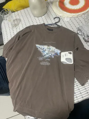 Camisa Elo em Comum Marrom