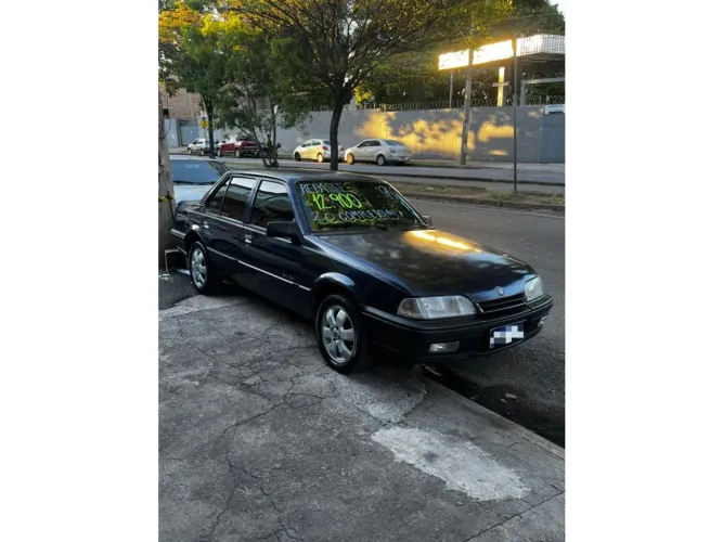 Chevrolet Monza GL 2.0 Efi/sl/l/650/club/barc.2e4p (álcool) 1994