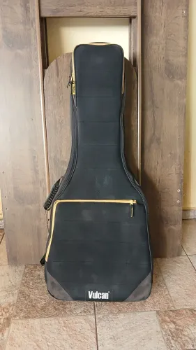 Capa de violão vulcan