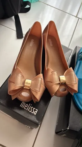 Sandálias Melissa