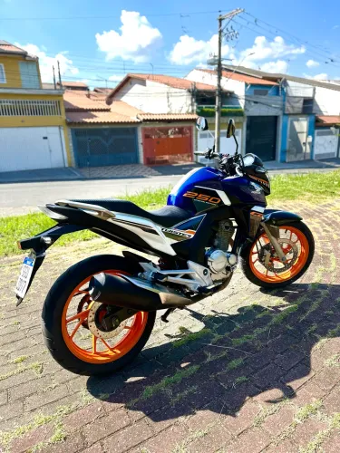 CB250cc Honda Twister - Especial Edtion.