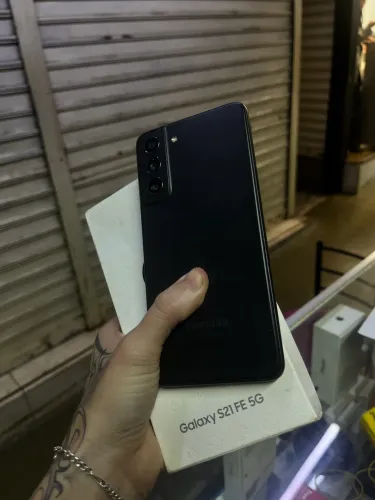 Samsung s21 fe 5G com caixa e nota