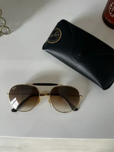 Óculos Ray Ban feminino