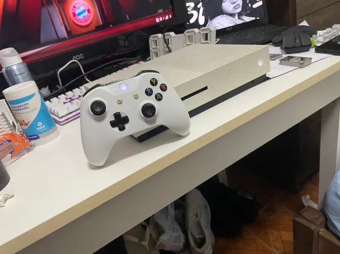 Xbox one S seminovo a venda