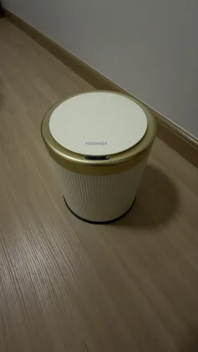 Lixeira automática