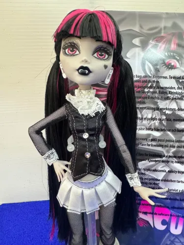 Boneca Draculaura reel drama monster high
