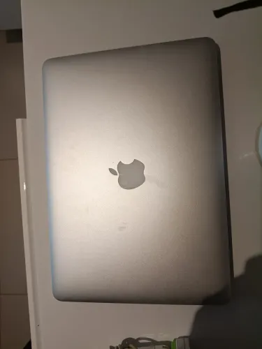 MacBook Air 13