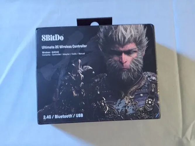 Controle sem fio Gamer 8bitdo Ultimate 2c Black Myth Wukong - 2.4G Wireless - (LACRADO)
