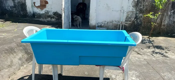VENDO Banheira fibra azul Nunca usada