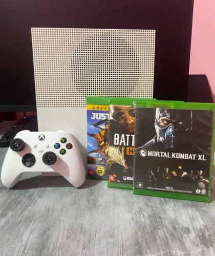 Xbox One S 500GB Completo + 3 Jogos | Aceito Cartão de Crédito