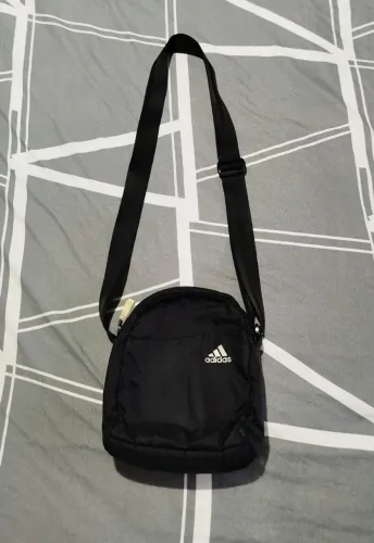 Bolsa Adidas shoulder bag preta