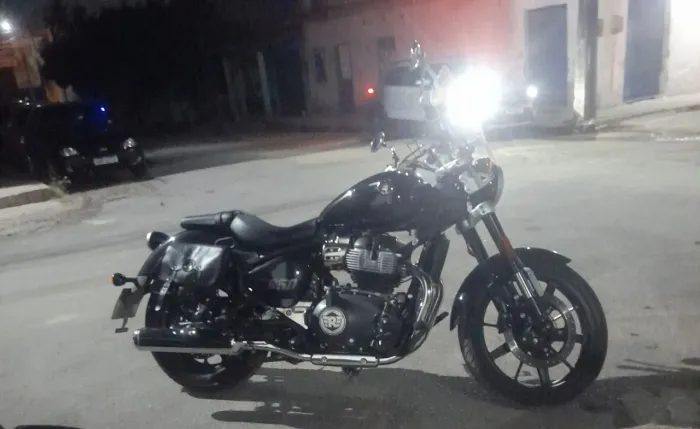 Royal enfield super meteor 650