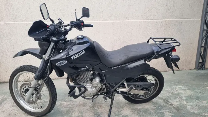 XT 600 2004 PRETA EXCELENTE