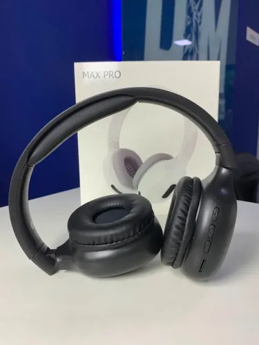 Headphone Bluetooth Max Pro Preto - Sem Fio, Dobrável, com Microfone e Cabo de Carga