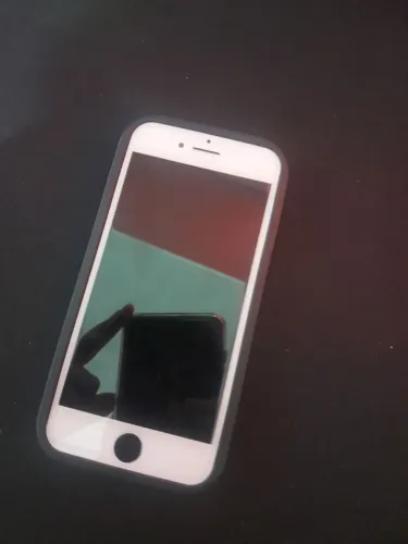 Iphone 7 100% de bateria só digital ruim