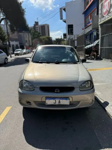 Chevrolet Corsa Sedan 1.0 MPFI 8V 71cv 4P 2004