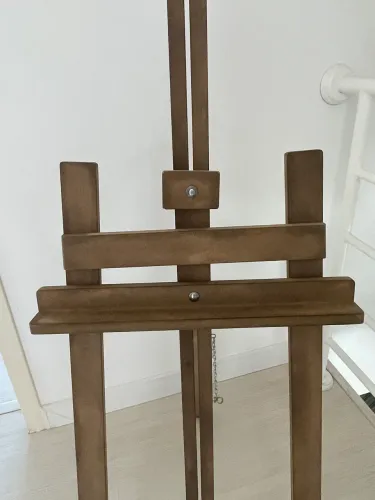 Cavalete para quadros