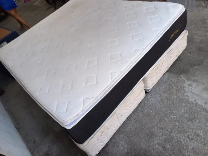 Cama Box queen size