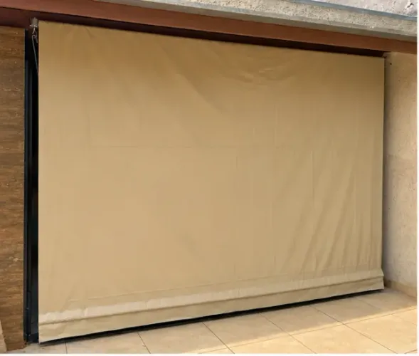 Toldo Cortina Bege 2,62 x 2,20 m com Ilhós - Sem Estrutura