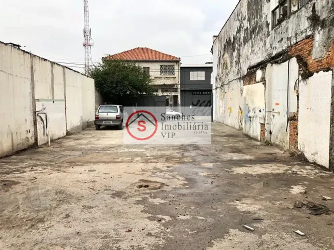 Terreno nivelado Vila Zelina para construção
