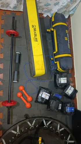 Vendo kit de academia