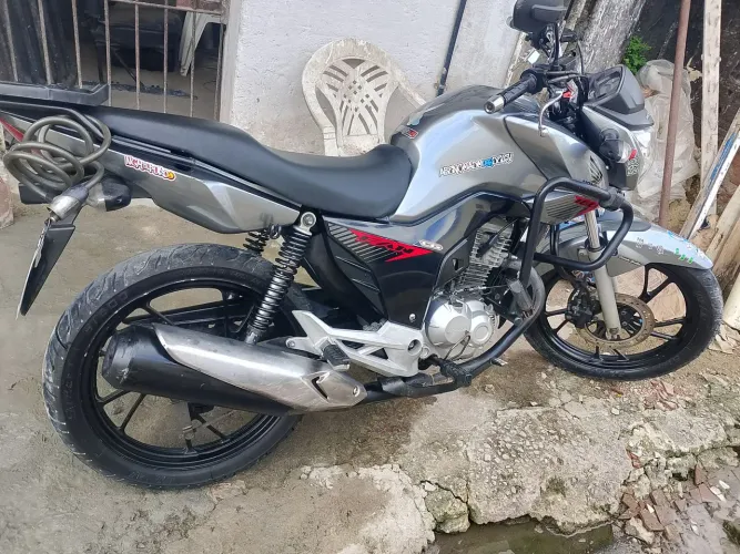 Moto fan 160