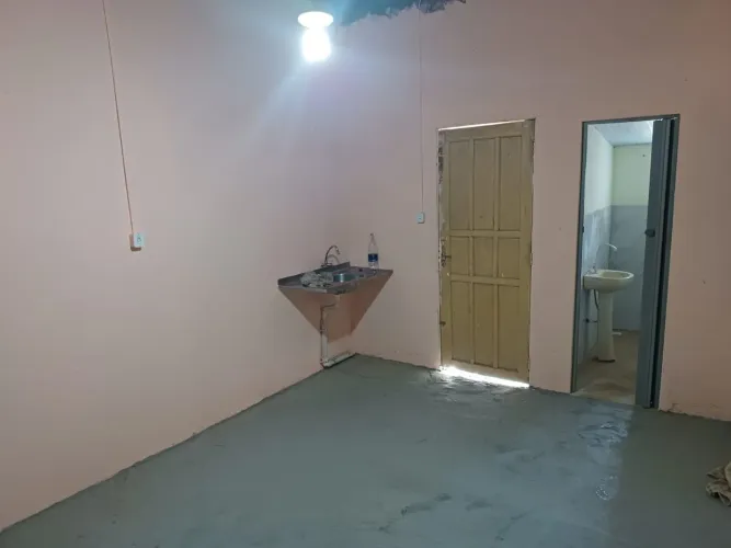 Aluga-se um casa