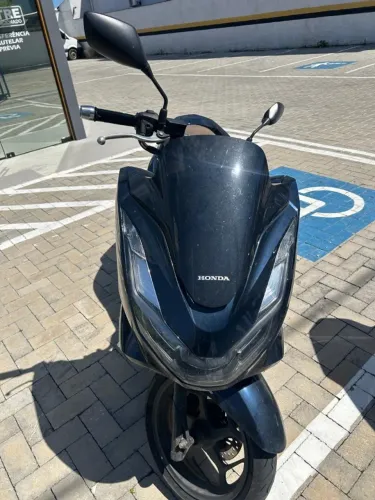 Honda PCX 160 DLX 2025
