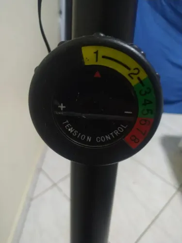 Vendo bicicleta ergométrica Podiumfit V100,  conservada e funcionando perfeitamente. Id