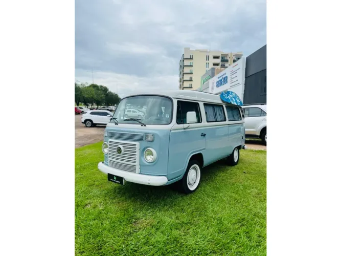 Volkswagen Kombi Lotação 1.4 MI Total Flex 8V 2014