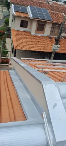 Serviço Profissional de Calhas - Fabricação e Instalação Comercial/Residencial