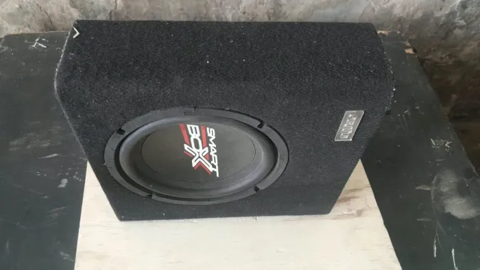 Vendo caixa e alto falante
