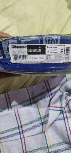 Fio de cabo flexível