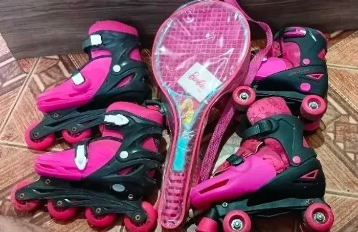 2 PATINS+ raquete +capacete +outros. tudo por R$ 300.00