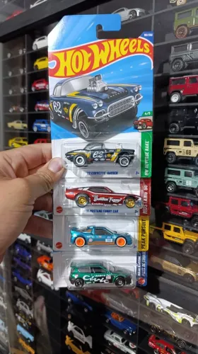 4 STH Hot Wheels 