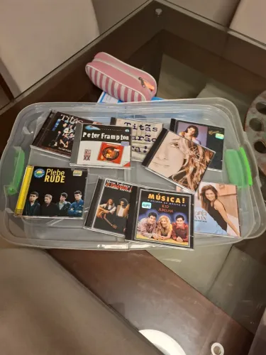 Vendo lote de CDS