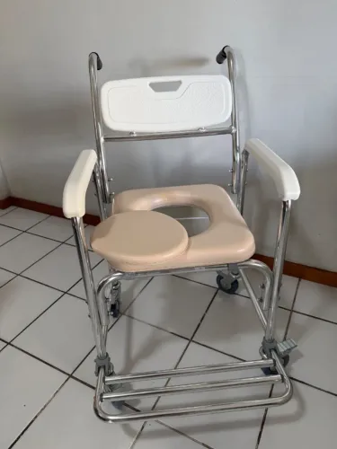 Cadeira de banho para idoso