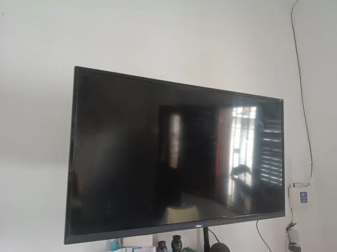 TV Philco 43 Semi smart