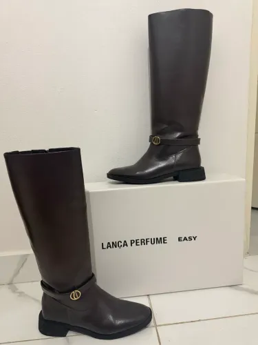 Bota Lança perfume