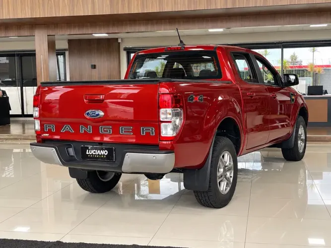 Ford Ranger XLS 2.2 4X4 CD Diesel Aut. 2023