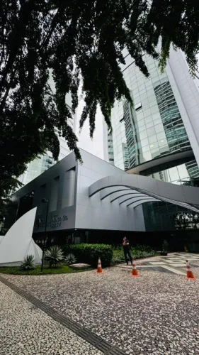 Salas Comerciais Premium Mobiliadas para Locação - Boa Viagem | Edifício Acácio Gil Borsoi